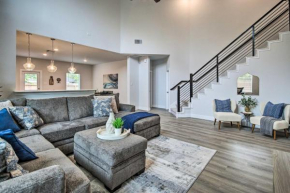 Chic Houston Home with Game Room about 8 Mi to Dtwn